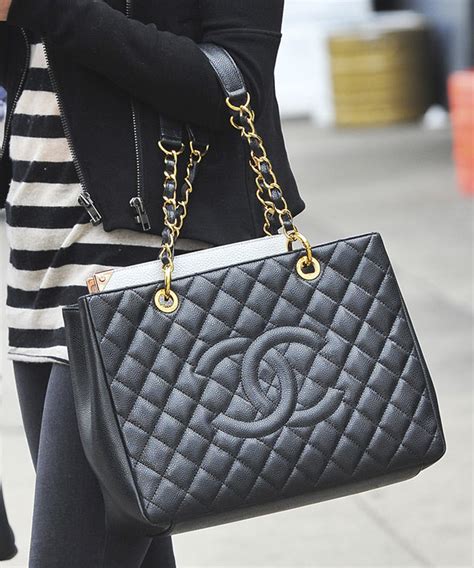 chanel grand shopping tote discontinued|chanel grand shopping tote price.